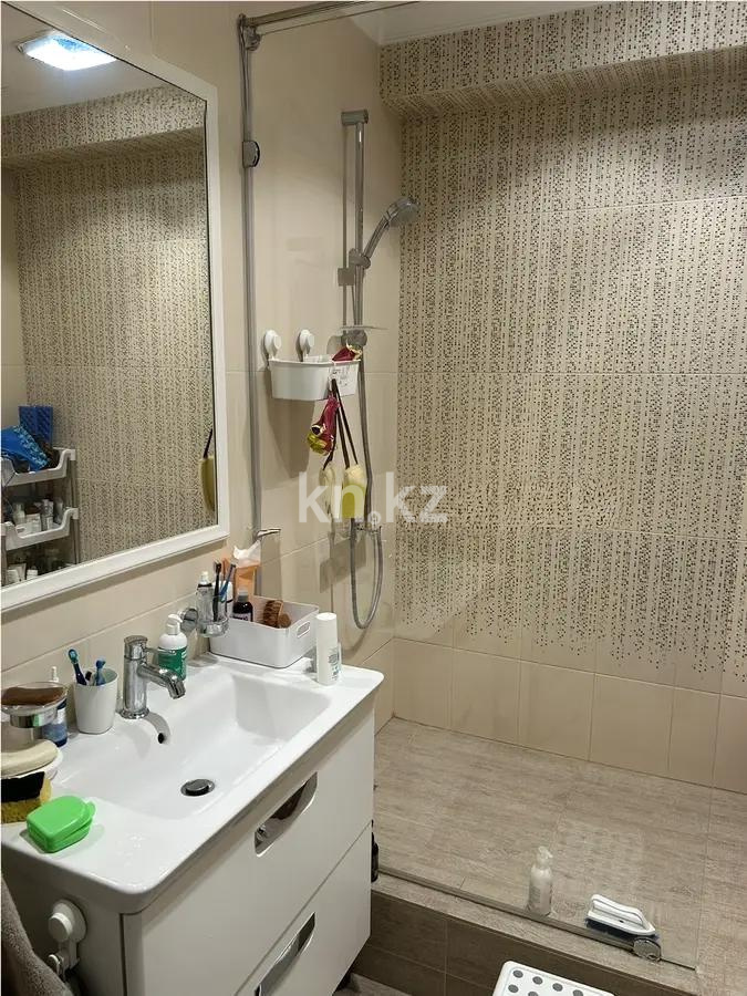 Продажа 2-комнатной квартиры, 72 м² в Алматы - фото 4