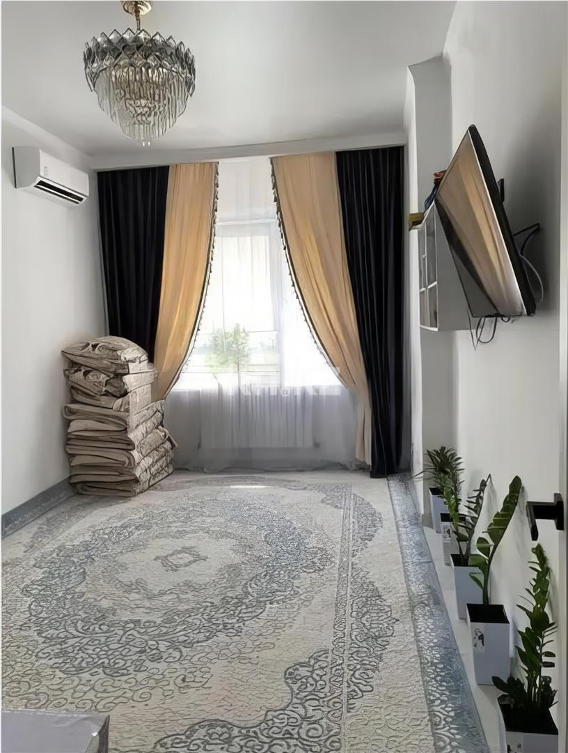 Продажа 1-комнатной квартиры, 38 м² в Астане