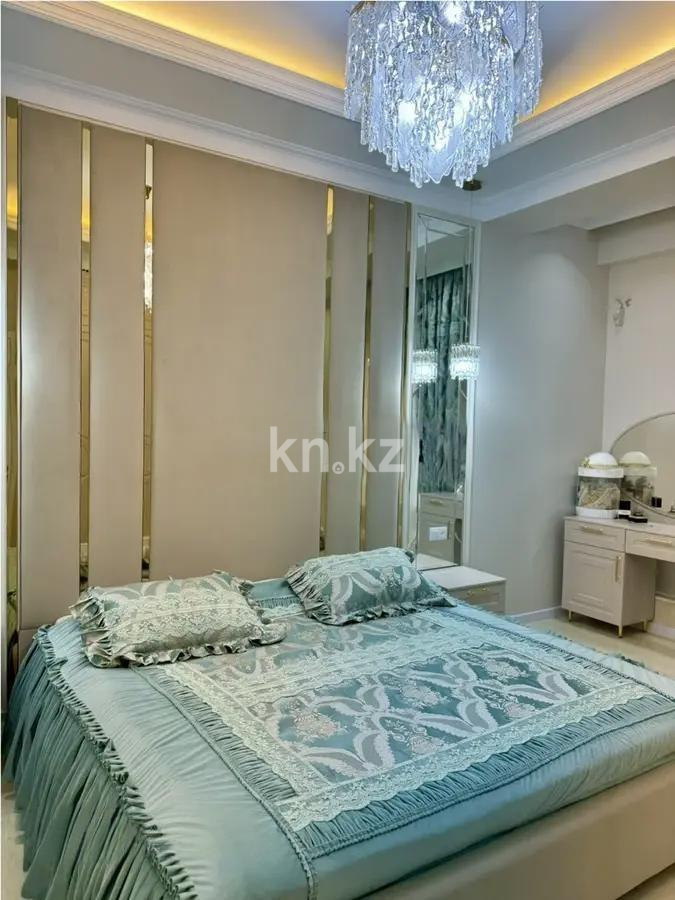 Продажа 4-комнатной квартиры, 130 м², мкр-н Акжар, дом  3/10 в Алматы - фото 2