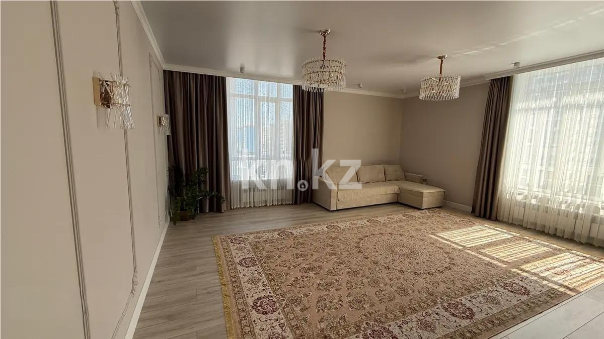 Продажа 4-комнатной квартиры, 135.2 м² в Астане