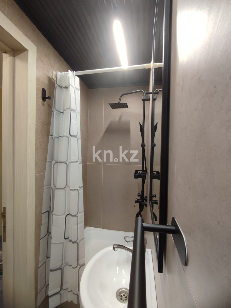 Продажа 2-комнатной квартиры, 46 м², ул. Алиханова, дом  10а в Караганде - фото 5