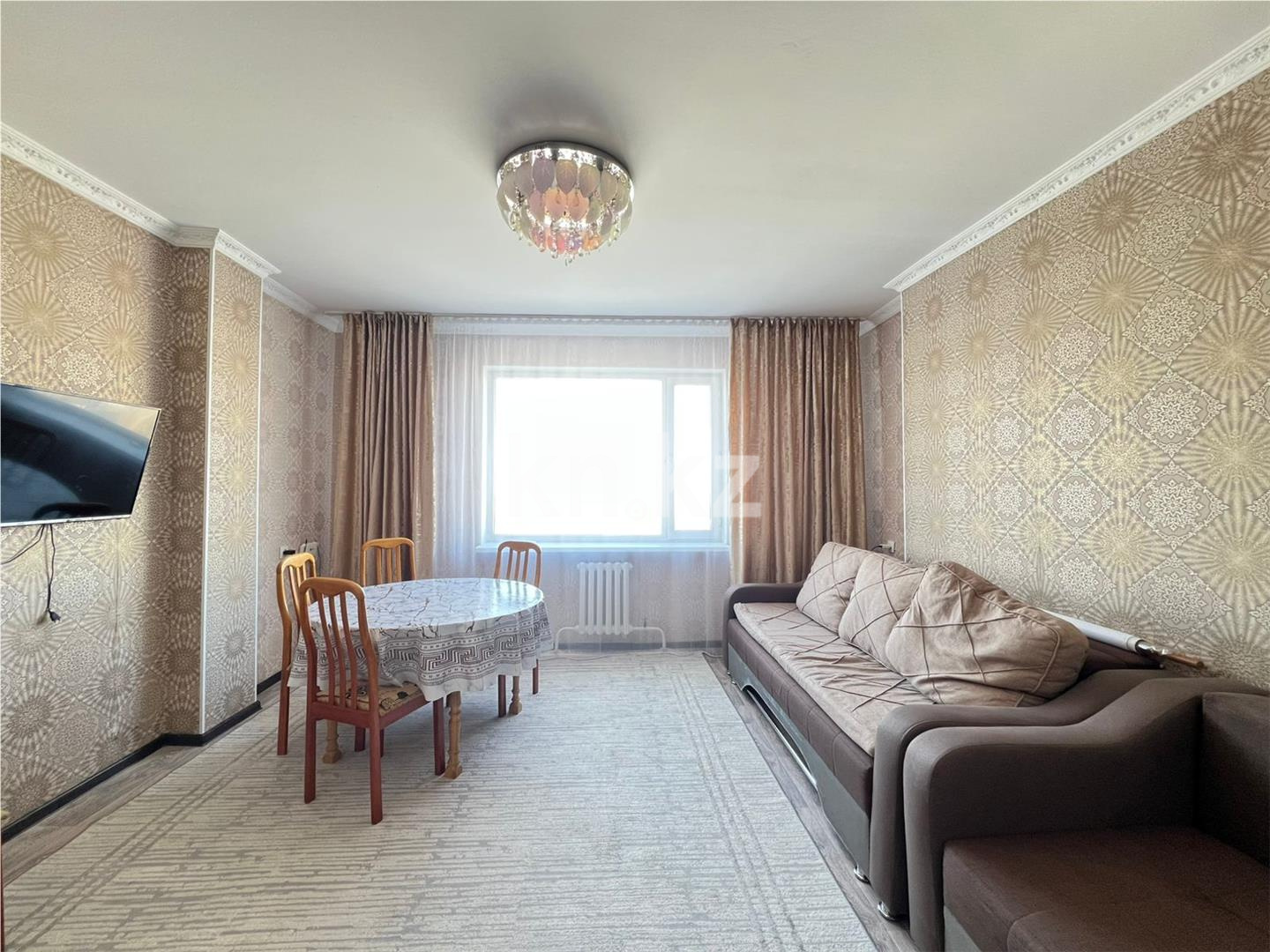 Продажа 2-комнатной квартиры, 65 м² в Караганде