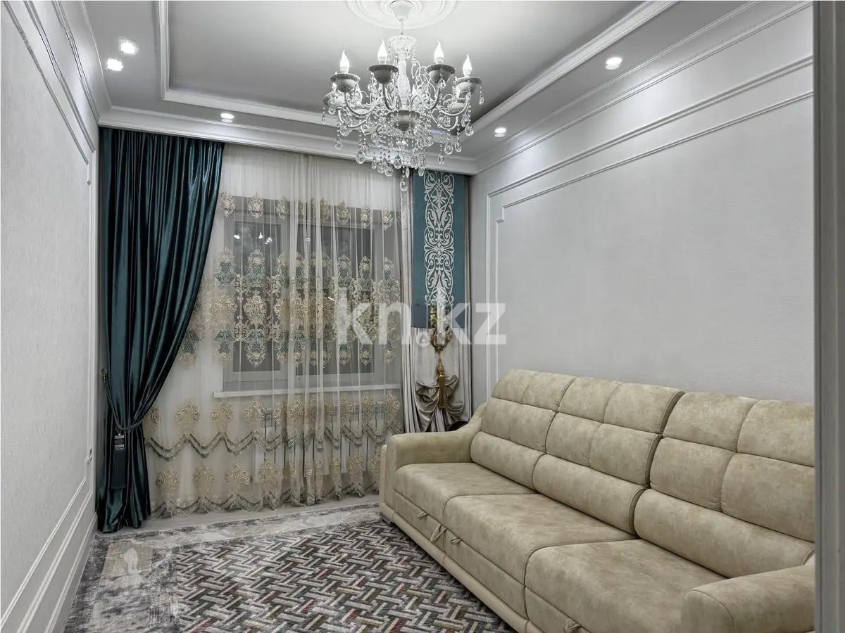 Продажа 5-комнатной квартиры, 196 м², ул. Ботаническая, дом  12/12 в Караганде - фото 3