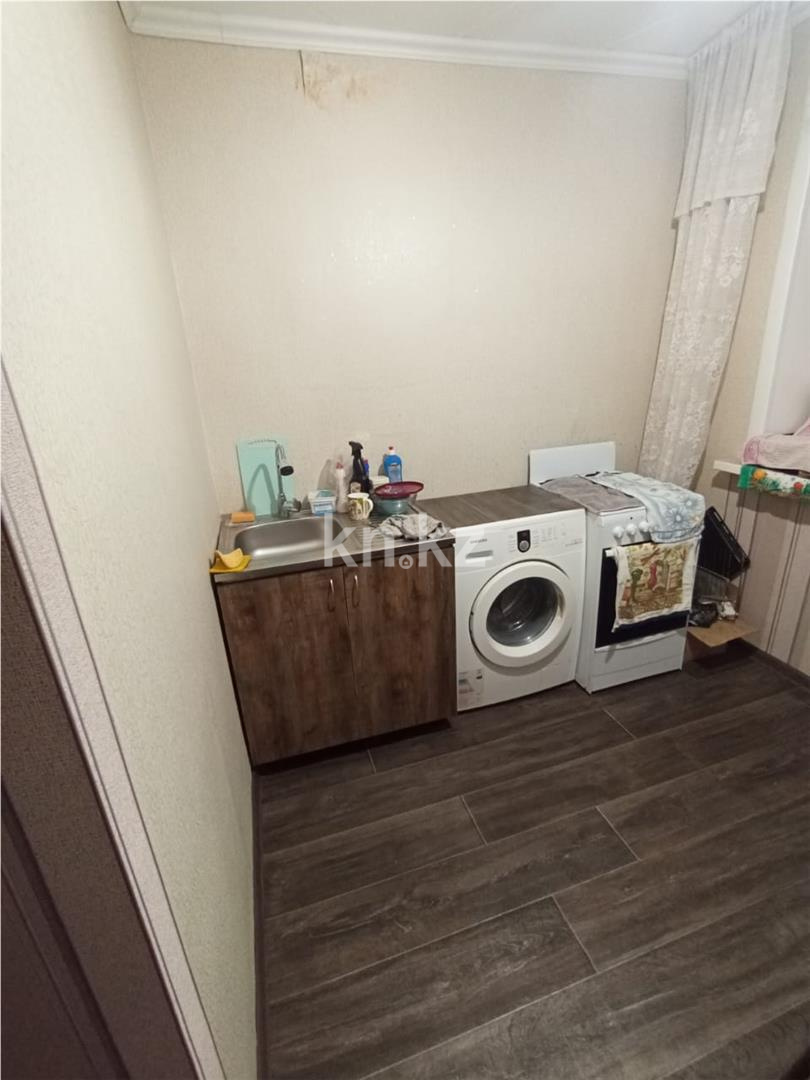 Продажа 1-комнатной квартиры, 32 м², мкр-н 14 в Караганде - фото 4