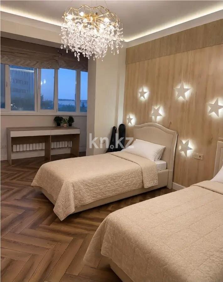 Продажа 4-комнатной квартиры, 140 м² в Астане - фото 4