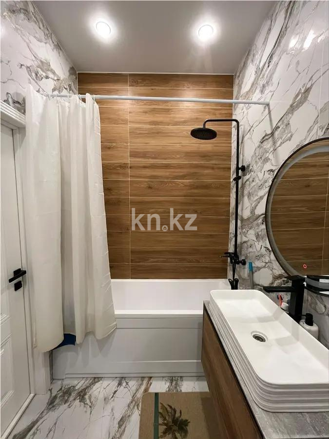 Продажа 2-комнатной квартиры, 43 м², ул. Бухар жырау, дом  34/2 в Астане - фото 5