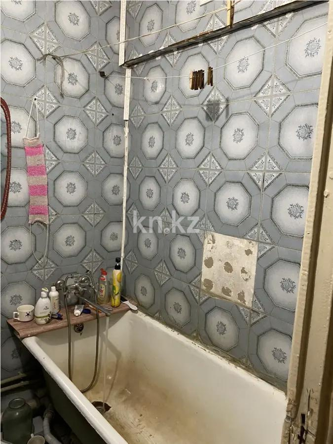 Продажа 2-комнатной квартиры, 47 м², ул. 4-й мик-н, дом  63 в Темиртау - фото 4