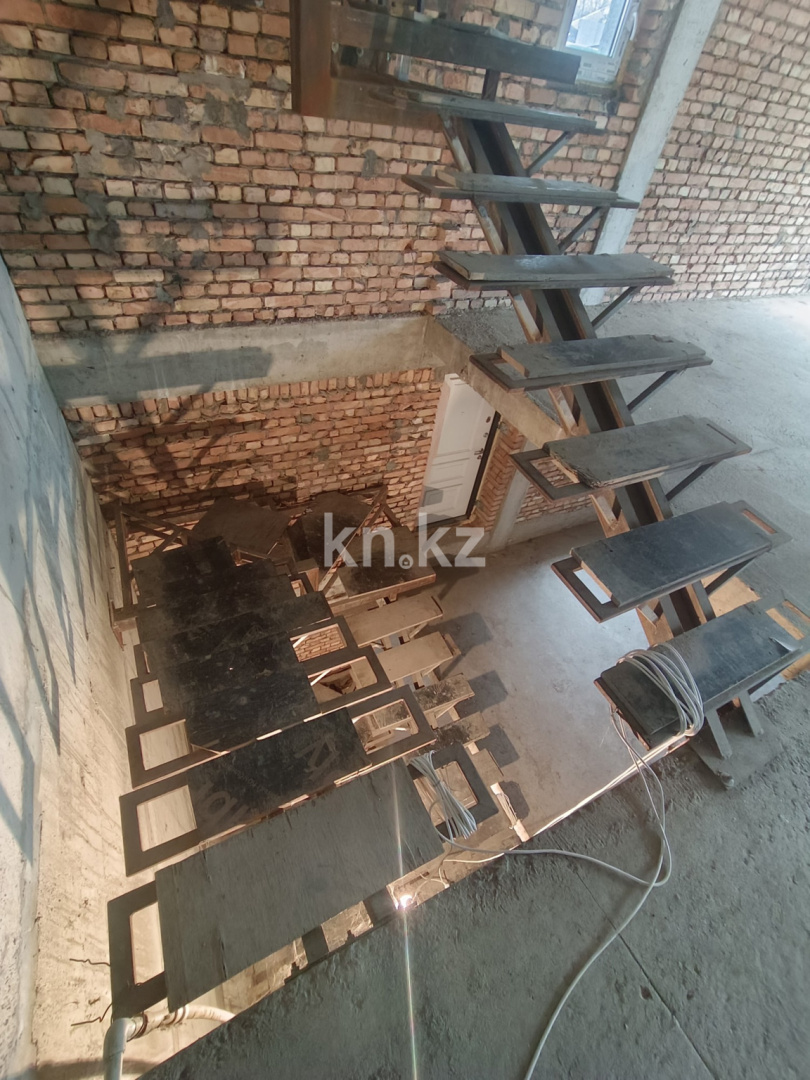 Продажа 6-комнатного дома, 320 м², ул. Мангистауская в Алматы - фото 8