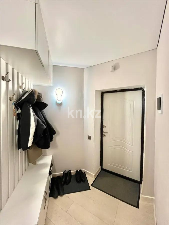 Продажа 2-комнатной квартиры, 62 м², ул. Азербаева, дом  37/1 в Астане - фото 5