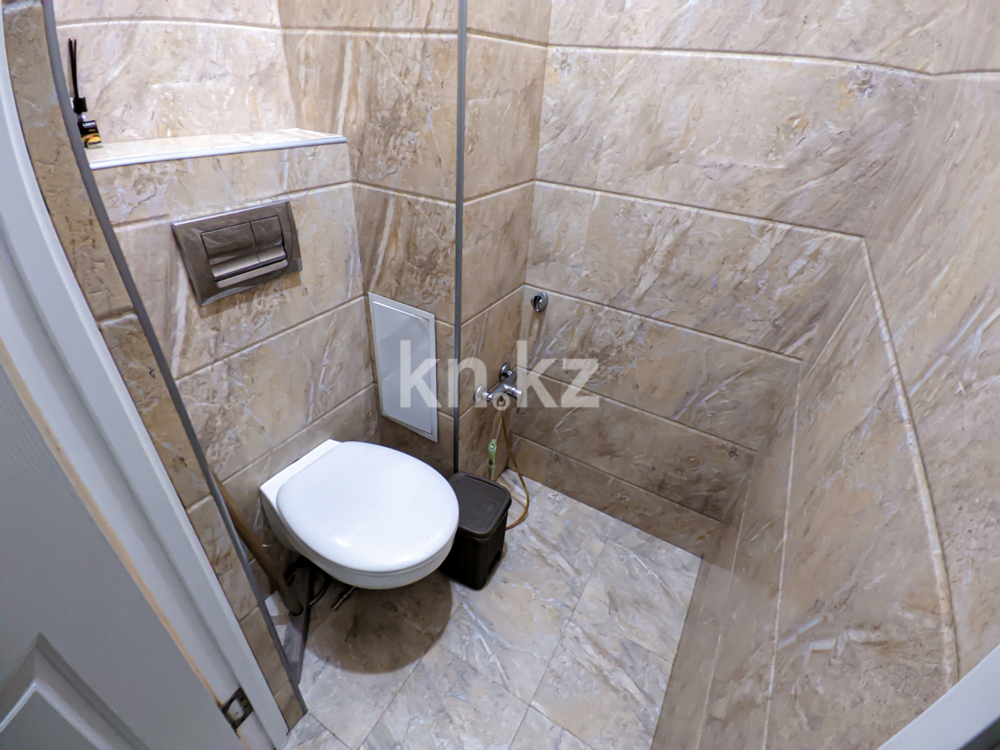 Продажа 2-комнатной квартиры, 86.2 м² в Алматы - фото 11