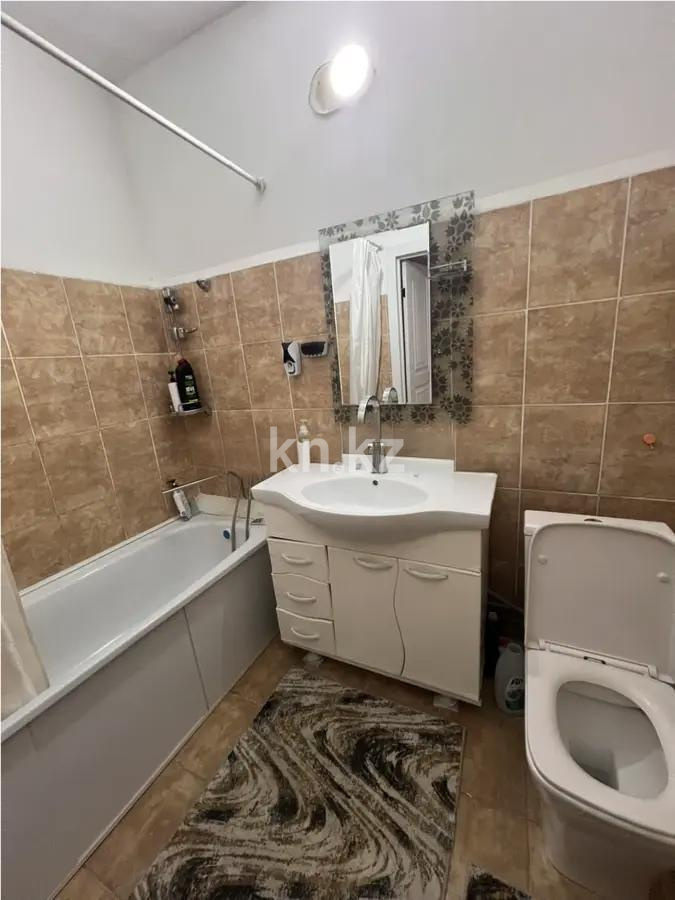 Продажа 2-комнатной квартиры, 67 м² в Алматы - фото 4