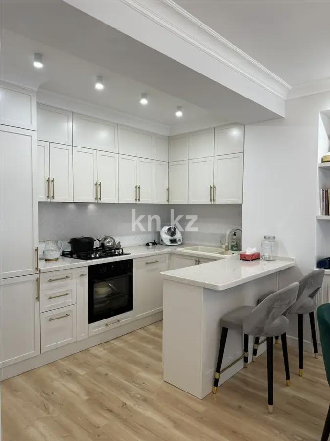 Продажа 4-комнатной квартиры, 112 м², ул. Керей-Жанибек хандар, дом  470а в Алматы - фото 3