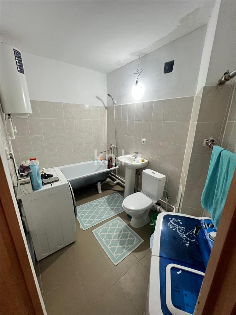 Продажа 2-комнатной квартиры, 64 м², ул. Ашимова в Караганде - фото 4