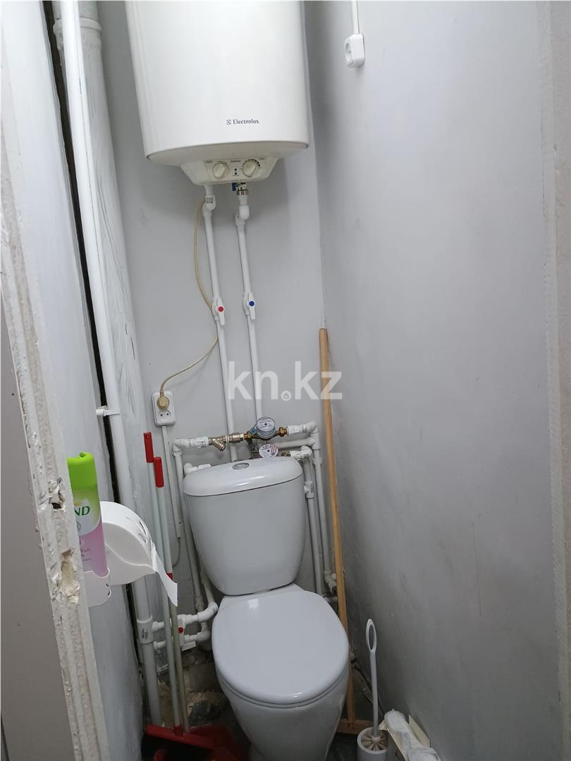 Продажа 1-комнатной квартиры, 30 м², мкр-н Восток-2 в Караганде - фото 7