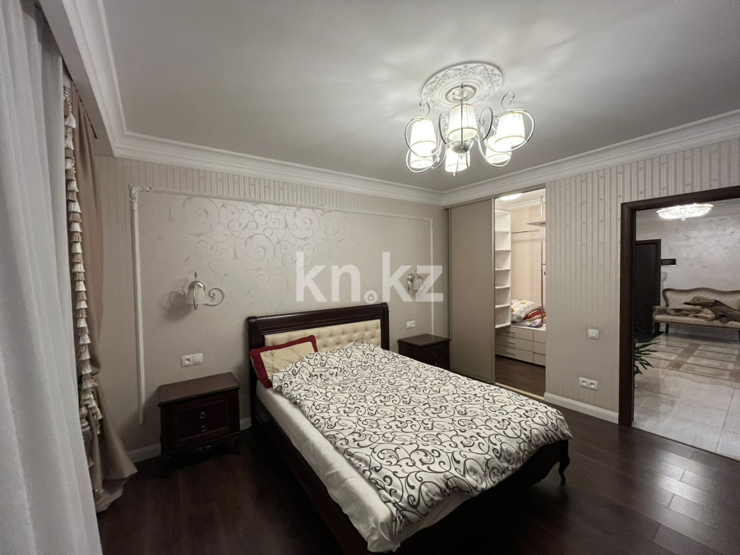 Продажа 4-комнатной квартиры, 122 м², пр. Республики в Караганде - фото 9