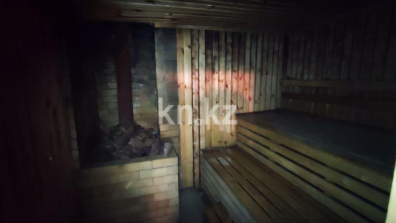 Продажа 6-комнатного дома, 200 м², ул. Четская в Караганде - фото 24