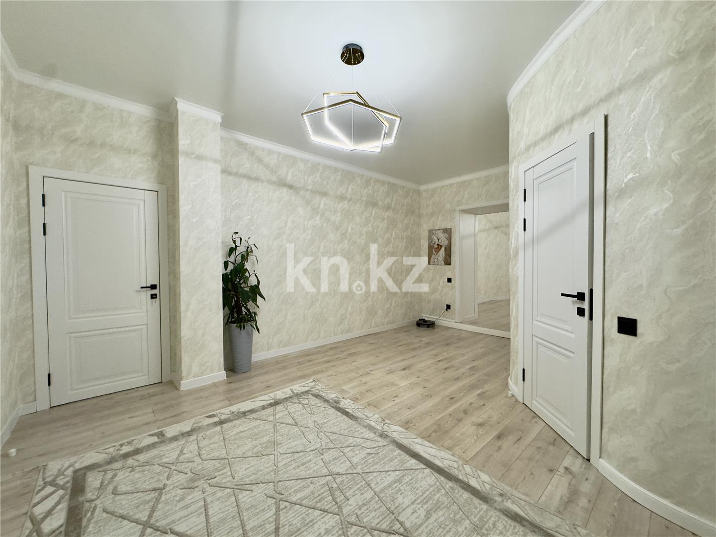 Продажа 6-комнатного дома, 516 м², ул. Батыр Баяна, дом  51 в Караганде - фото 18