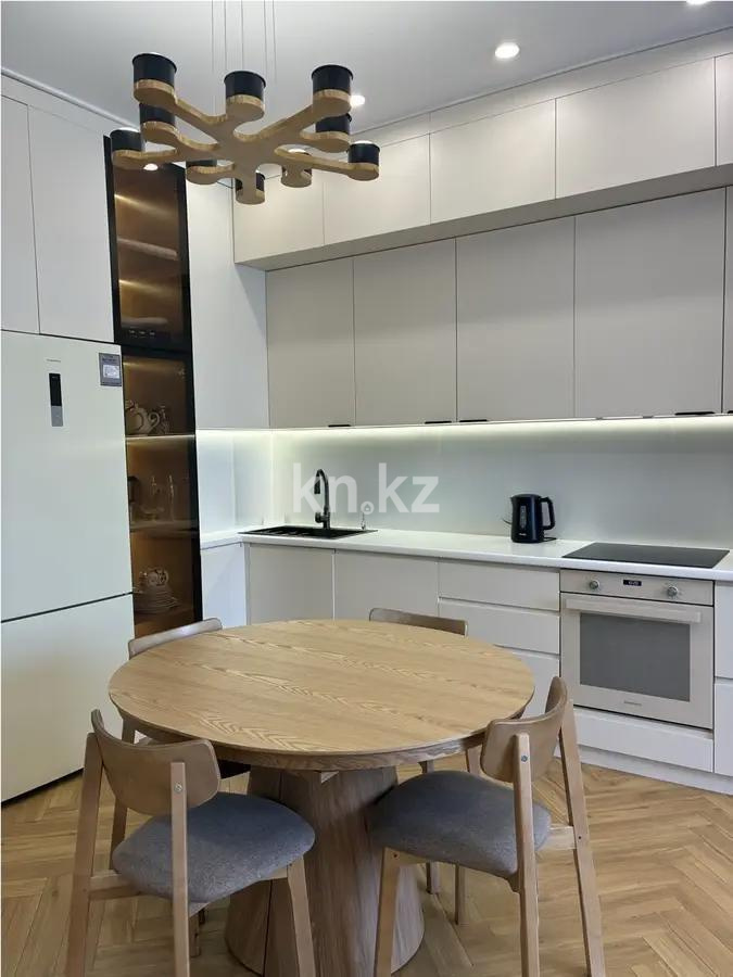 Продажа 3-комнатной квартиры, 73.7 м² в Астане - фото 2