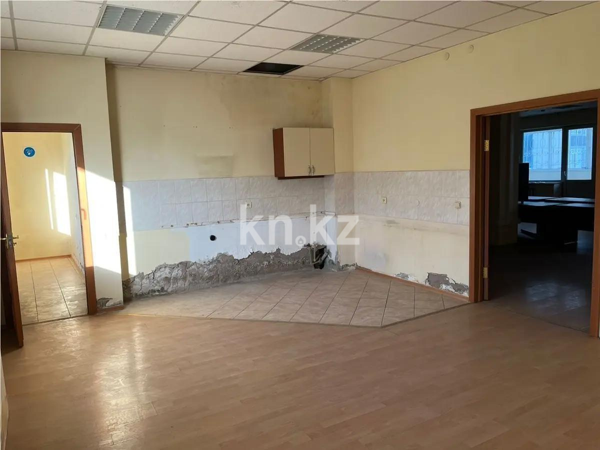 Продажа 3-комнатной квартиры, 188.6 м², ул. Иманова, дом  10/1 в Астане - фото 5