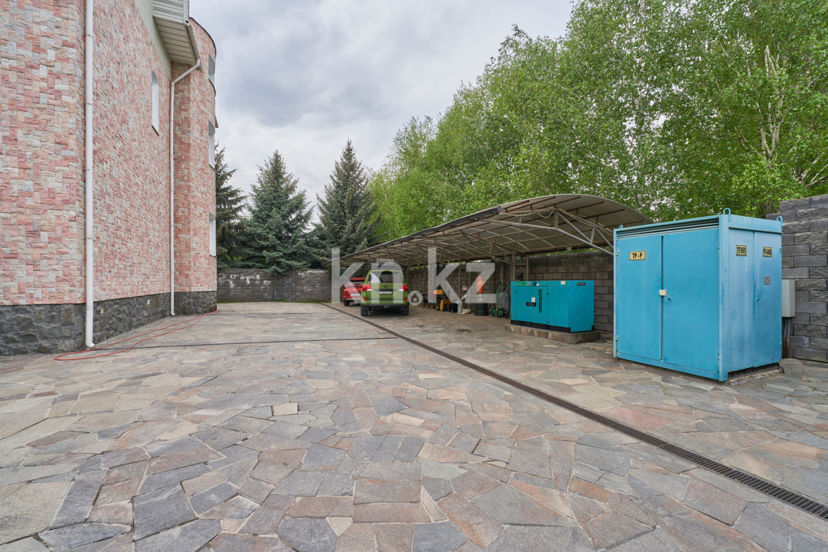 Продажа 10-комнатного дома, 805 м², ул. Ладушкина, дом  120/27 в Алматы - фото 36