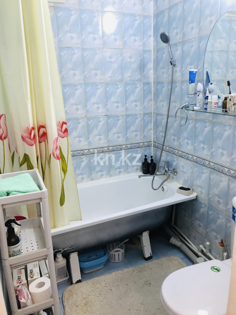 Продажа 2-комнатной квартиры, 46 м², ул. Алиханова, дом  32 в Караганде - фото 17