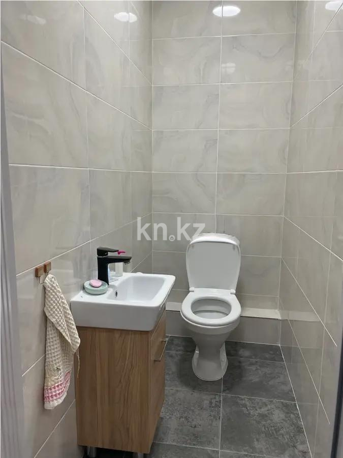 Продажа 3-комнатной квартиры, 60.1 м², ул. Сатпаева, дом  90а в Алматы - фото 7