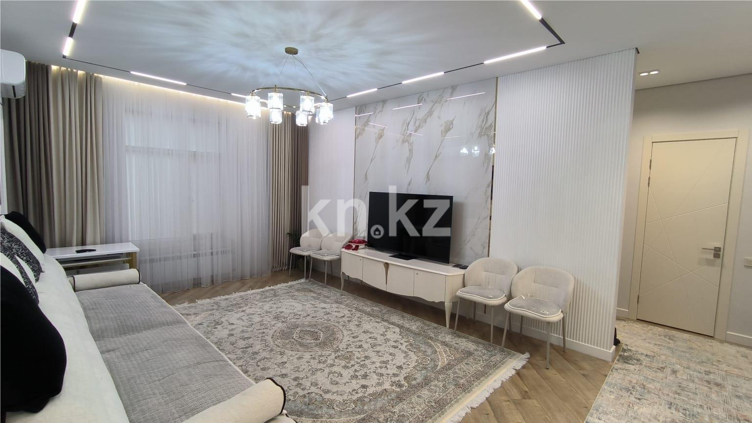 Продажа 4-комнатной квартиры, 115 м² в Караганде