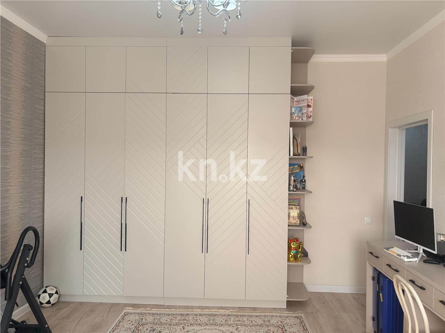Продажа 3-комнатной квартиры, 92 м² в Караганде - фото 8