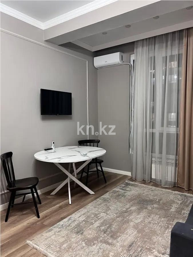 Продажа 2-комнатной квартиры, 41 м², пр. Абая, дом  164 в Алматы - фото 2