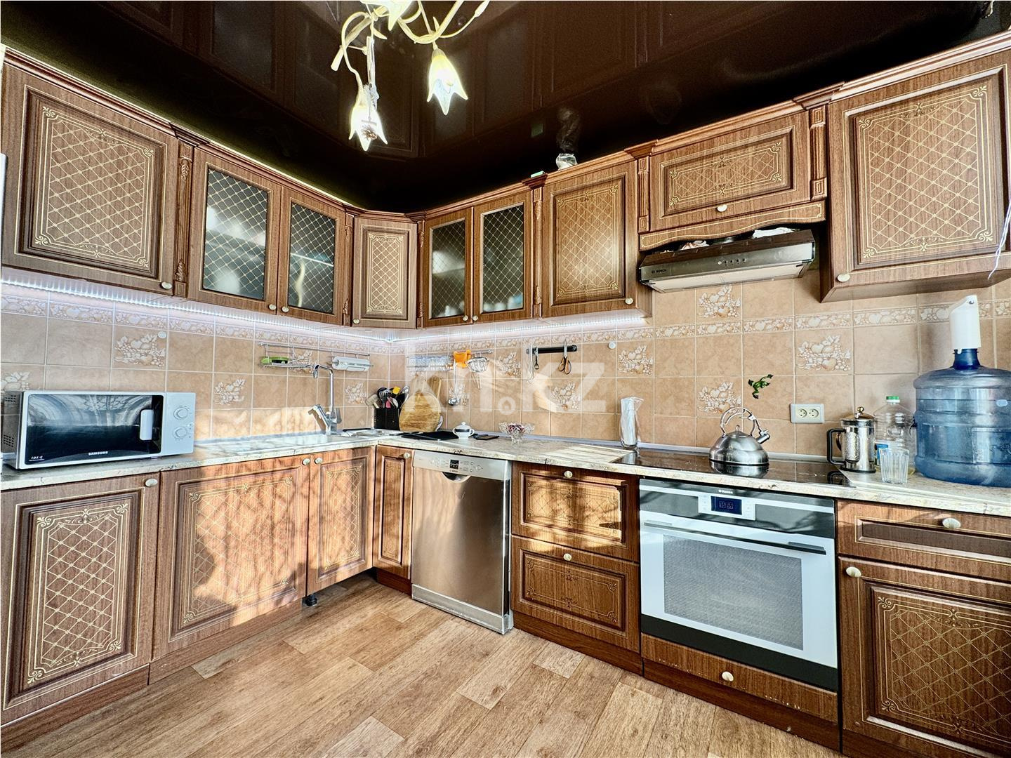 Продажа 3-комнатной квартиры, 93 м², ул. Гоголя, дом  46/3 в Караганде - фото 7