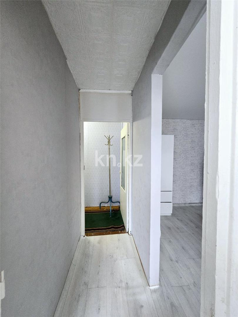 Продажа 1-комнатной квартиры, 30 м², пр. Металлургов в Темиртау - фото 7