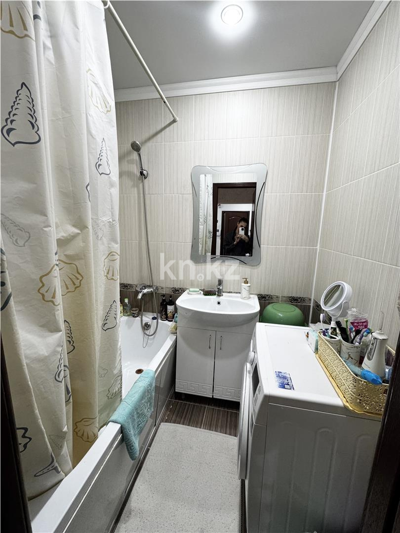 Продажа 4-комнатной квартиры, 76 м² в Караганде - фото 10