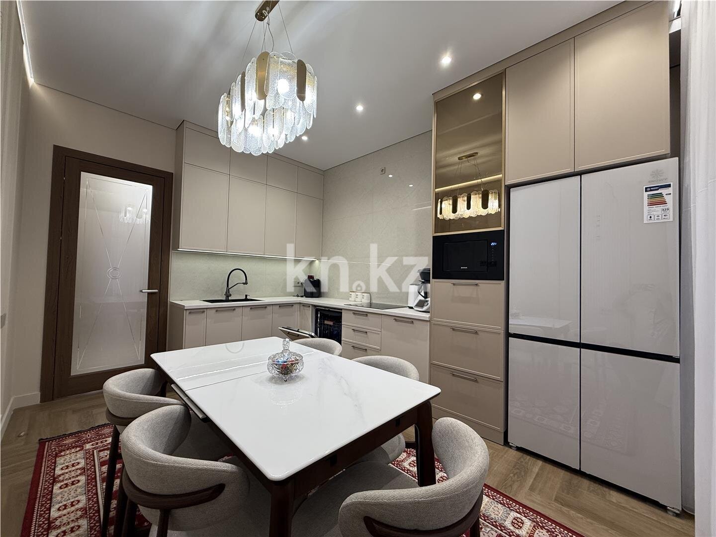 Продажа 4-комнатной квартиры, 130 м² в Караганде - фото 15
