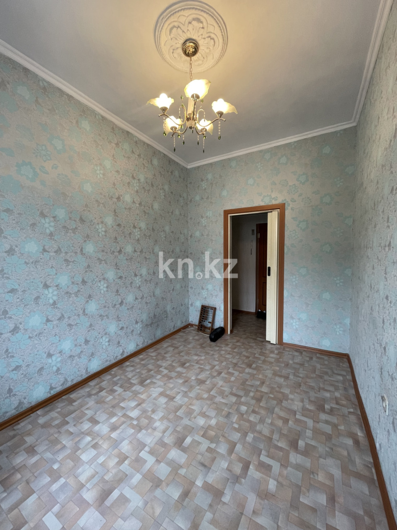 Продажа 2-комнатной квартиры, 52 м², ул. Протозанова, дом  81 в Усть-Каменогорске - фото 7