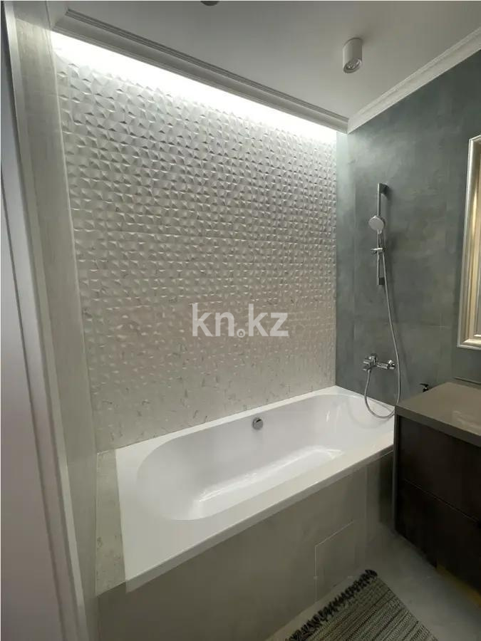 Продажа 4-комнатной квартиры, 121 м², ул. Макатаева, дом  131/3 в Алматы - фото 7