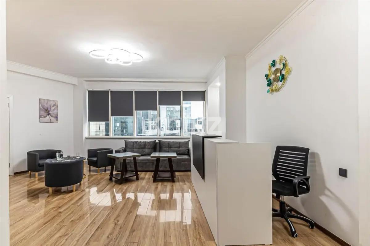 Продажа 3-комнатной квартиры, 120 м², пр. Аль-Фараби, дом  7/5а в Алматы