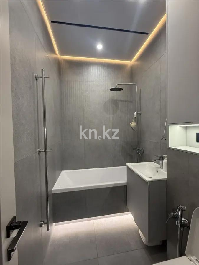 Продажа 2-комнатной квартиры, 45 м², ул. Жошы хана, дом  13 в Астане - фото 4