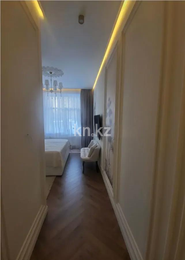 Продажа 3-комнатной квартиры, 112 м², ул. Тыныбаева, дом  18 в Астане - фото 3