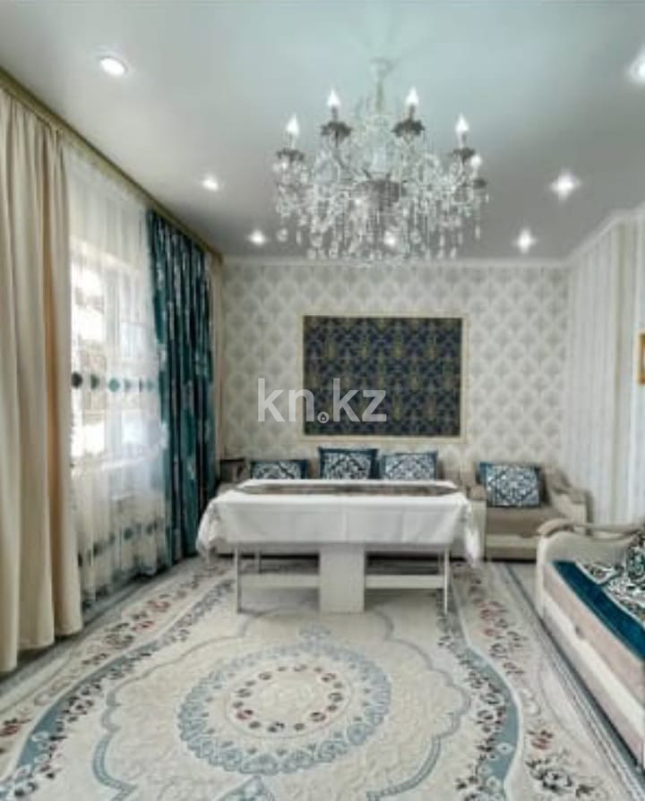 Продажа 3-комнатной квартиры, 76 м², ул. Дюсембекова, дом  44/2 в Караганде - фото 2