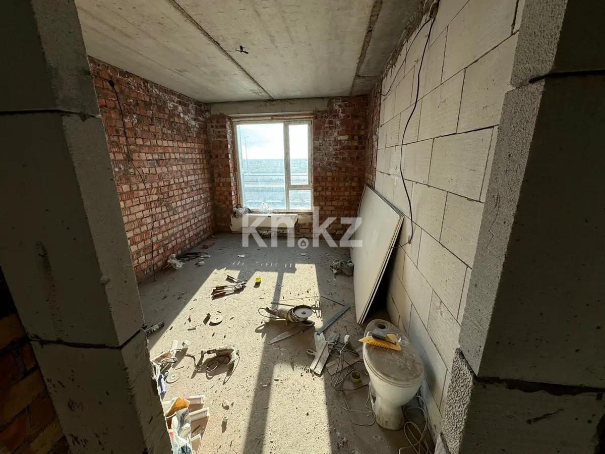 Продажа 1-комнатной квартиры, 40 м², ул. Кургальжинское шоссе, дом  108 в Астане - фото 2