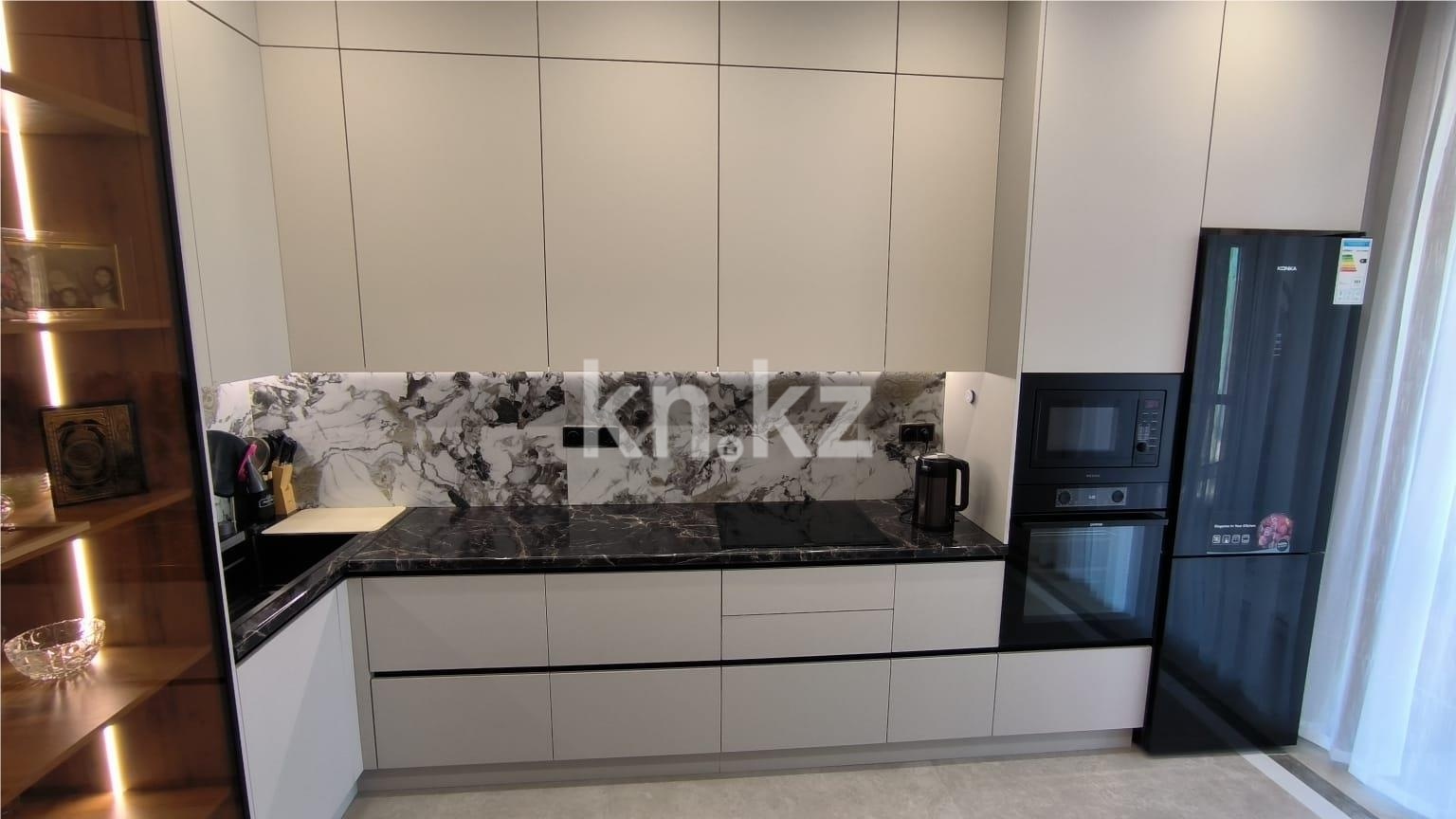 Продажа 2-комнатной квартиры, 70 м² в Караганде - фото 13
