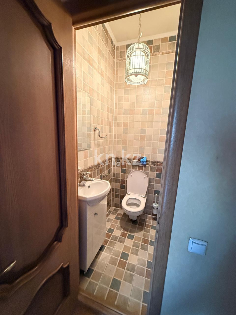 Продажа 4-комнатной квартиры, 98 м² в Караганде - фото 19