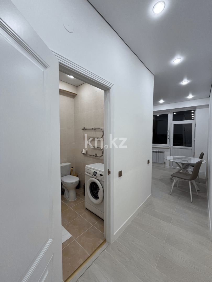 Аренда 1-комнатной квартиры посуточно, 35 м² в Алматы - фото 17