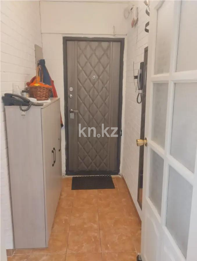 Продажа 3-комнатной квартиры, 59 м², мкр-н 10, дом  21 в Алматы - фото 6