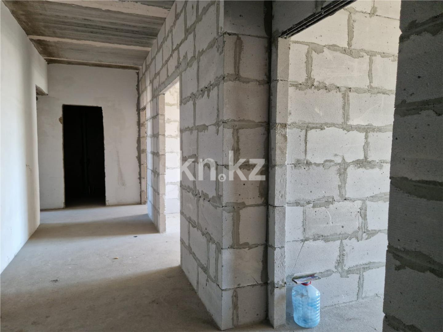 Продажа 3-комнатной квартиры, 93 м² в Караганде - фото 11