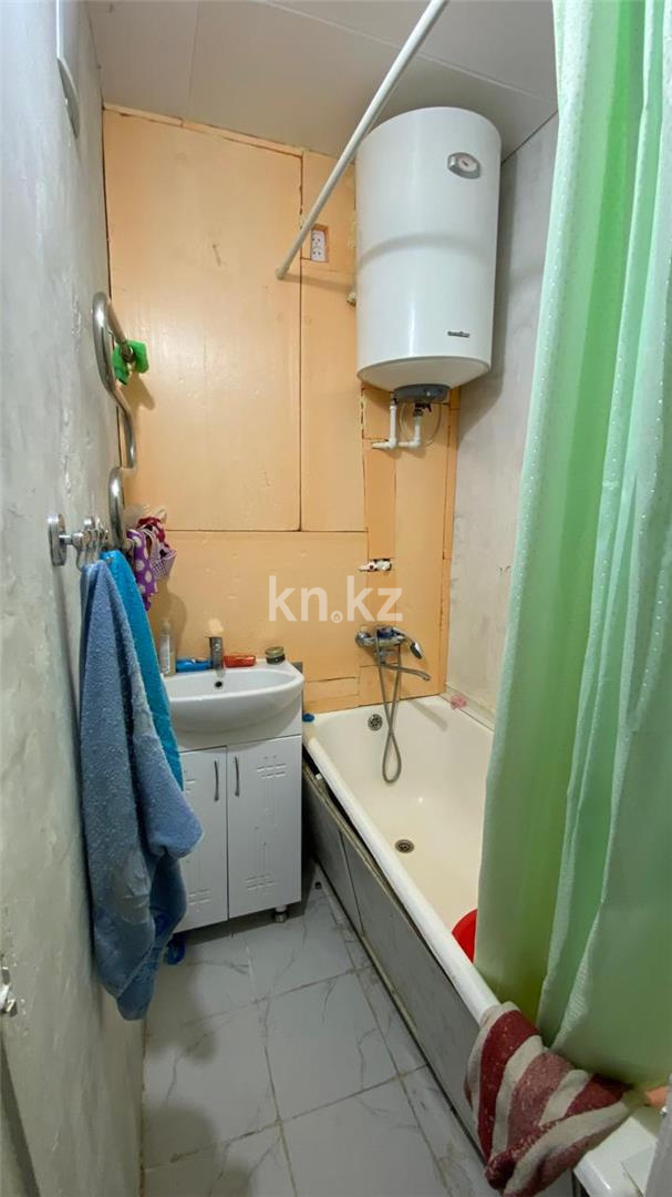 Продажа 1-комнатной квартиры, 32 м², мкр-н 14 в Караганде - фото 5
