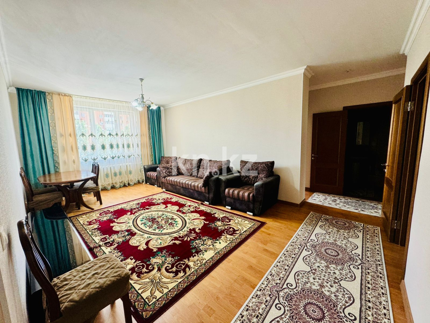 Продажа 4-комнатной квартиры, 101 м², ул. Сыганак, дом  54 - ул. Сауран в Астане