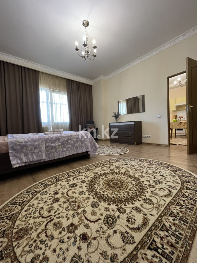 Аренда 2-комнатной квартиры посуточно, 80 м², ул. Баянауыл, дом  1 - Кенесары Иманова Иманбаева Габдуллина в Астане - фото 18