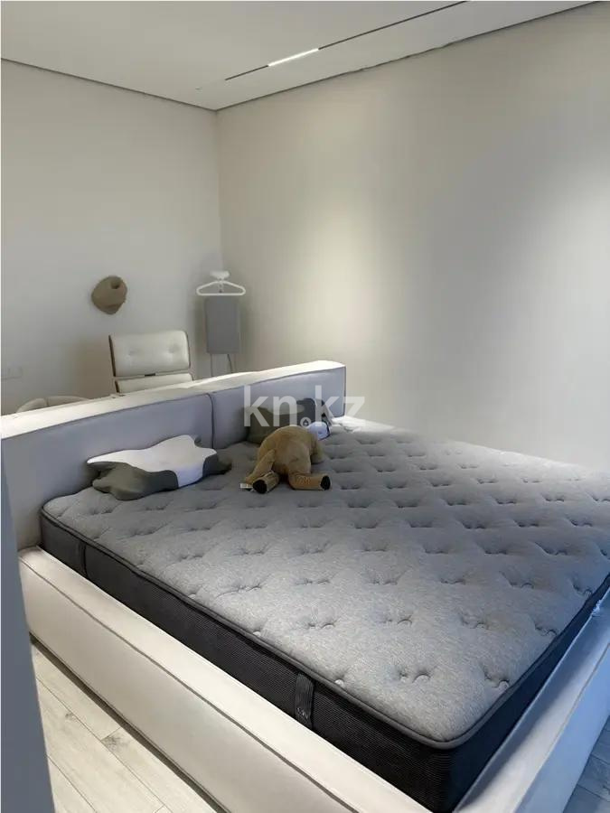 Продажа 3-комнатной квартиры, 94.6 м² в Алматы - фото 3