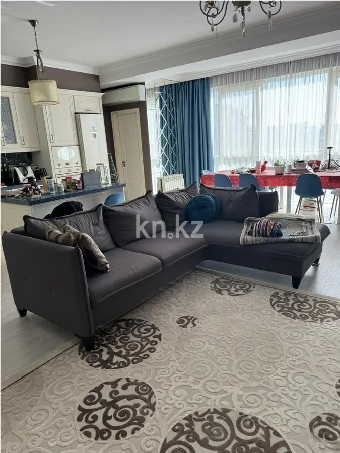 Продажа 2-комнатной квартиры, 83 м², ул. Жарокова, дом  230 в Алматы